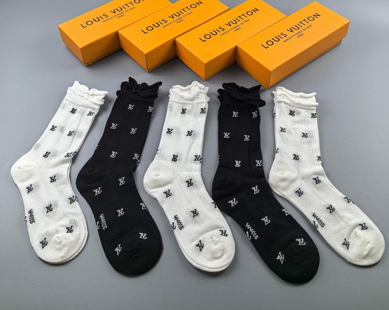 LV socks (20)
