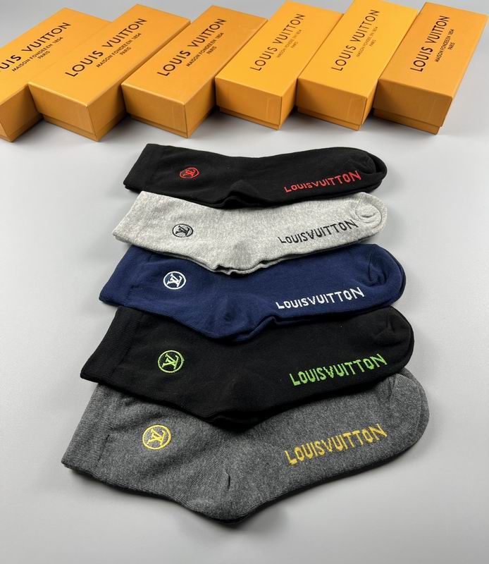 LV socks (3)