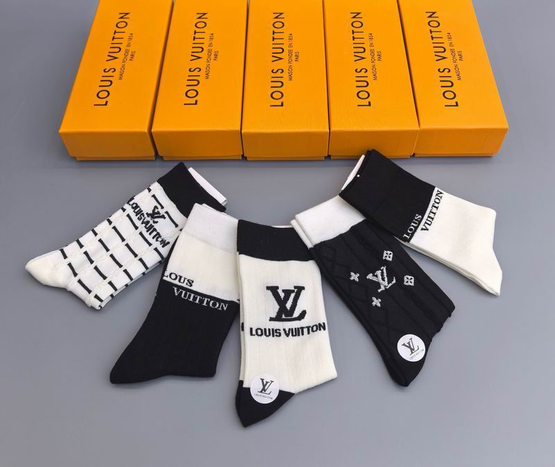 LV socks (45)