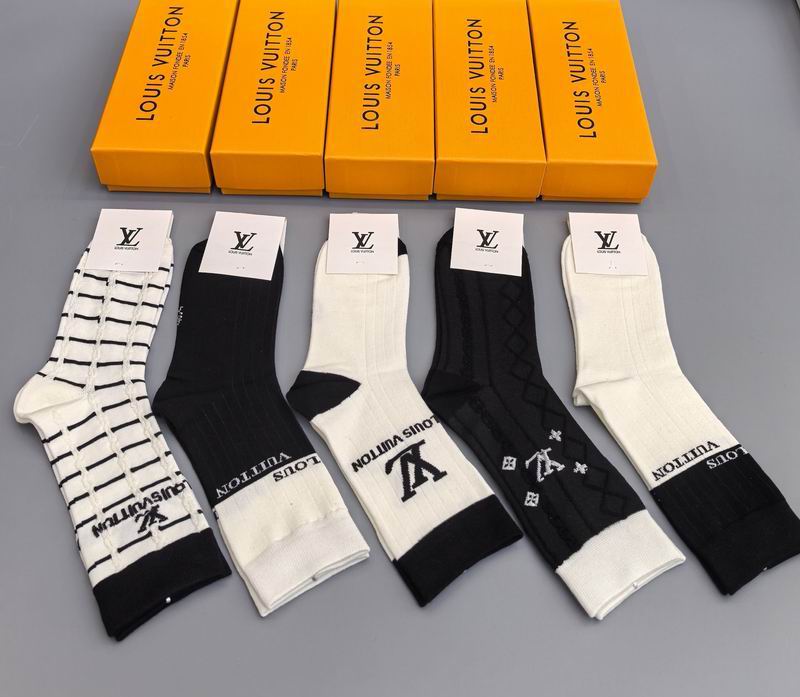 LV socks (47)