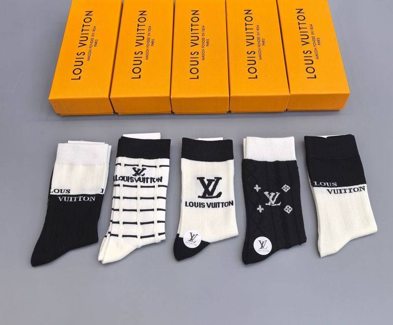 LV socks (48)