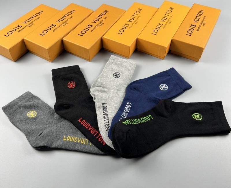 LV socks (6)