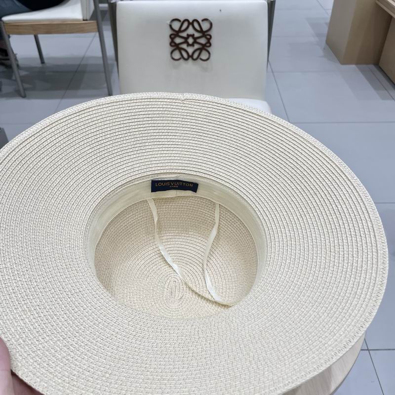 LV top hat (356)