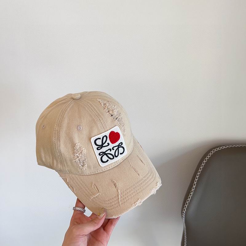Loewe cap (54)