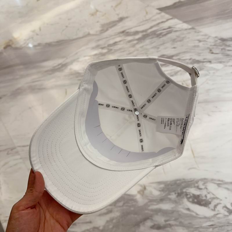 Loewe cap dx (112)