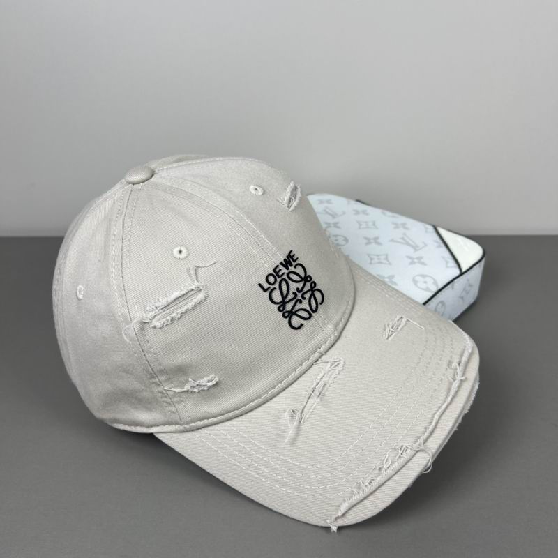 Loewe cap dx (142)