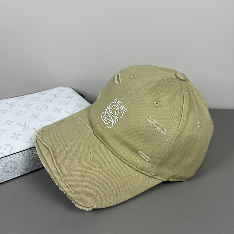 Loewe cap dx (145)