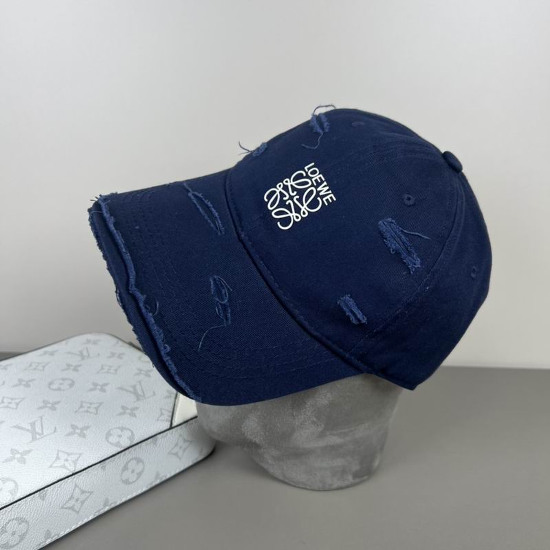 Loewe cap dx (155)