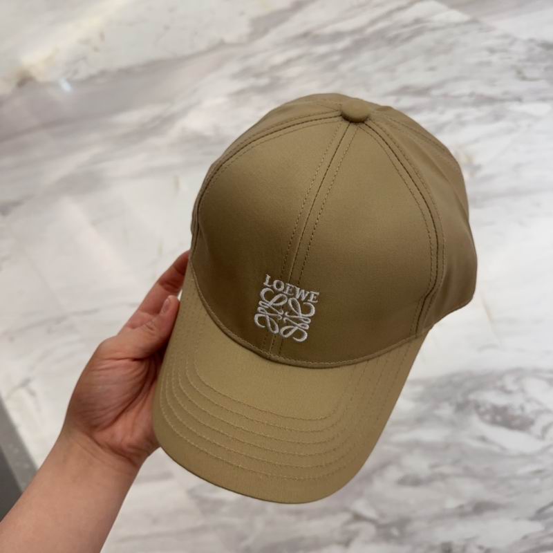 Loewe cap dx (26)