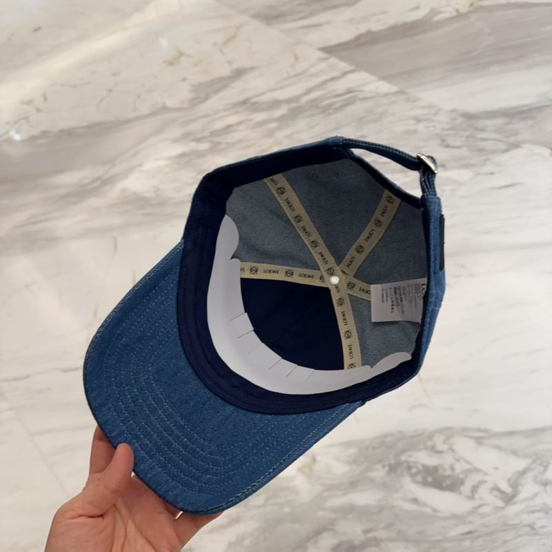 Loewe cap dx (40)