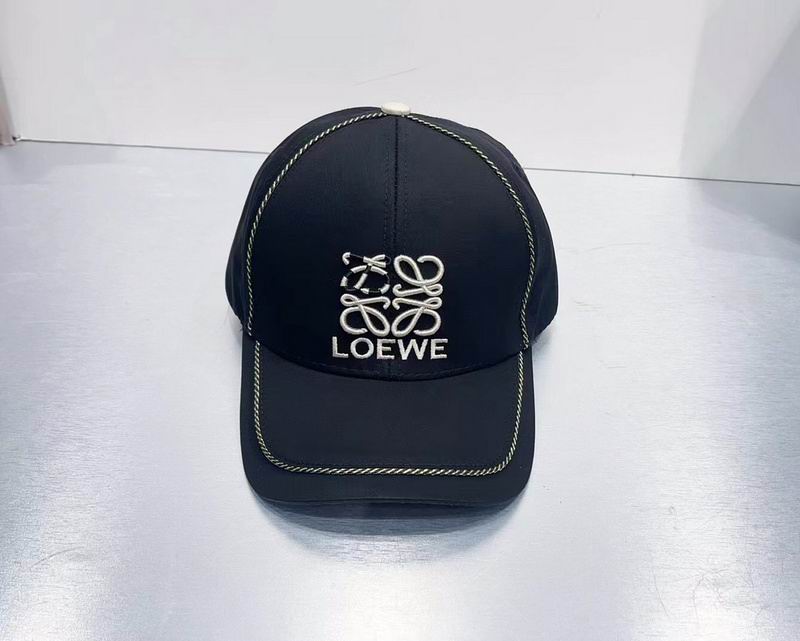 Loewe cap hm (17)