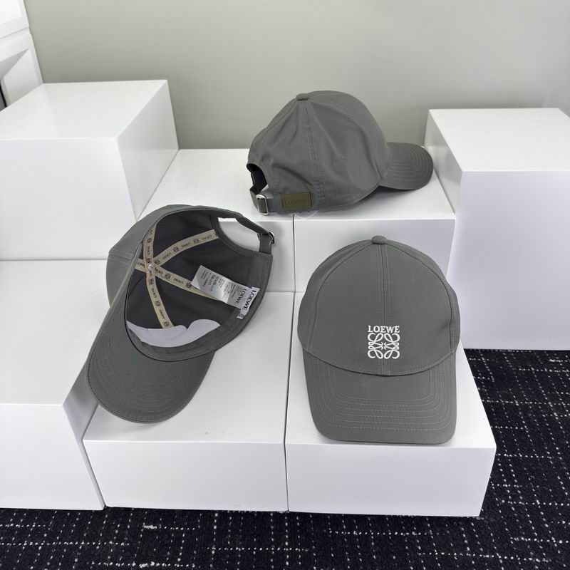 Loewe cap hm (7)