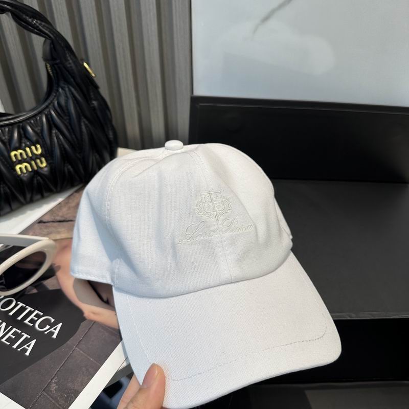 Loro Piana cap dx (140)