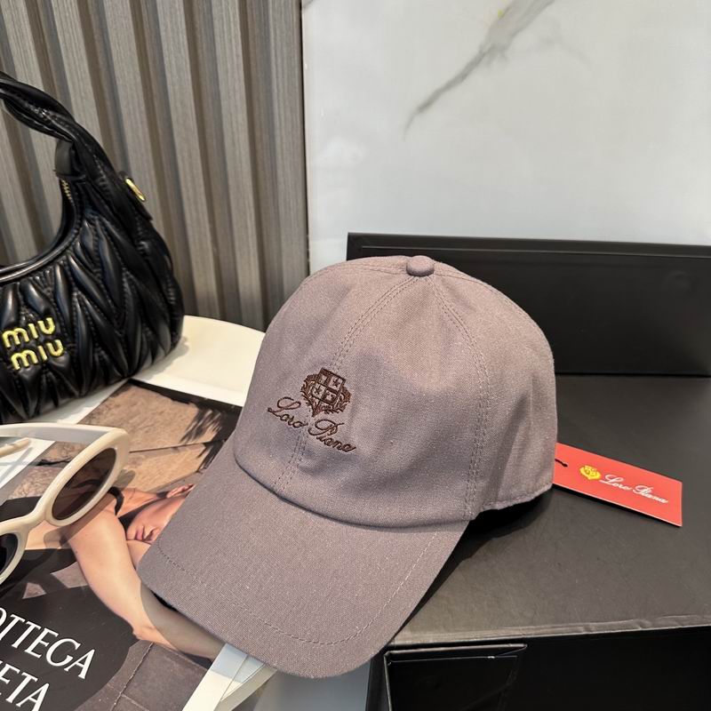 Loro Piana cap dx (150)