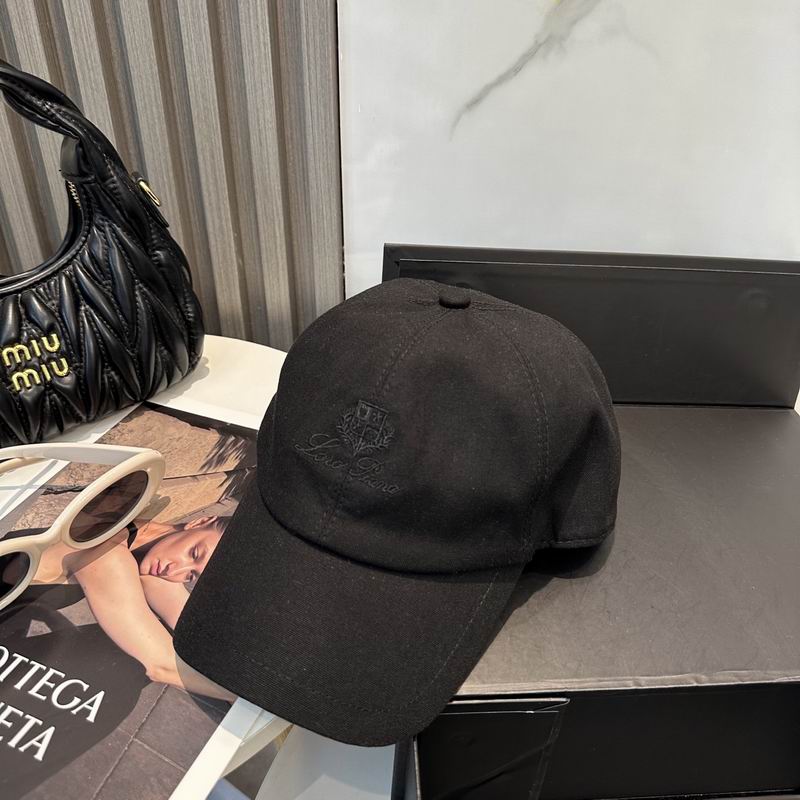 Loro Piana cap dx (168)