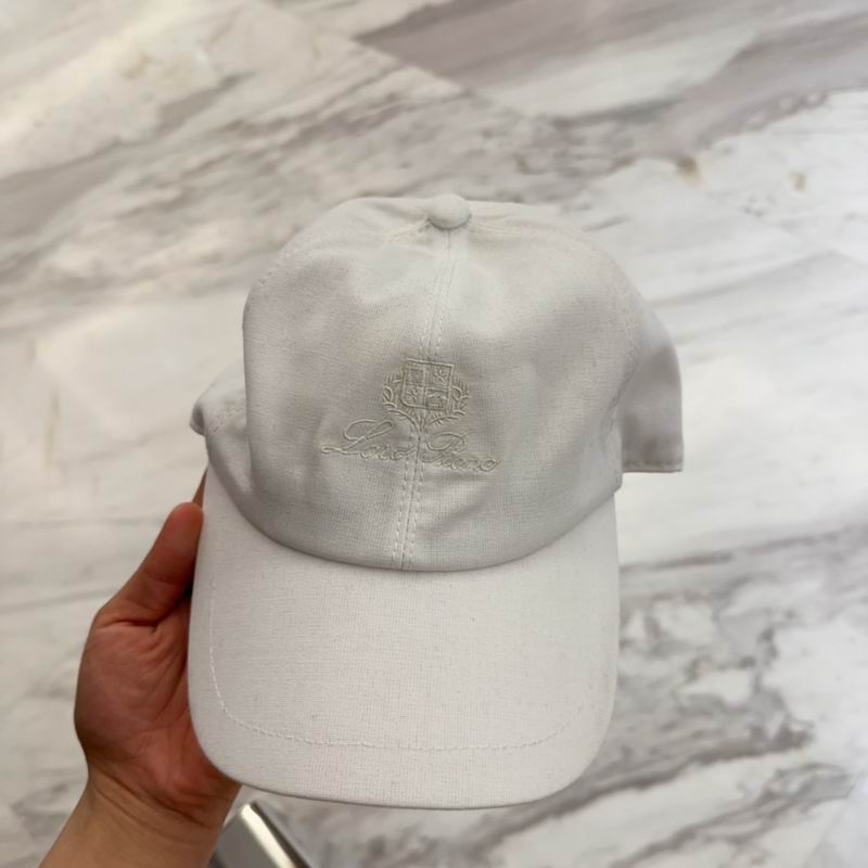 Loro Piana cap dx (240)