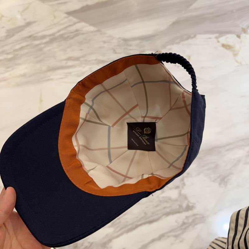 Loro Piana cap dx (255)