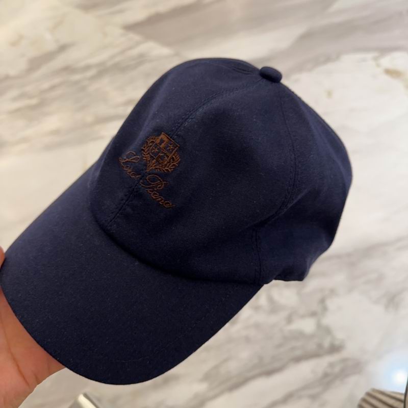 Loro Piana cap dx (261)