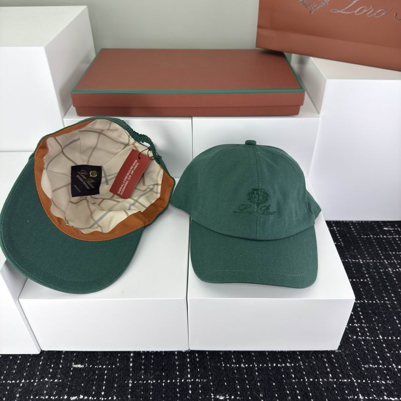 Loro Piana cap hm (14)