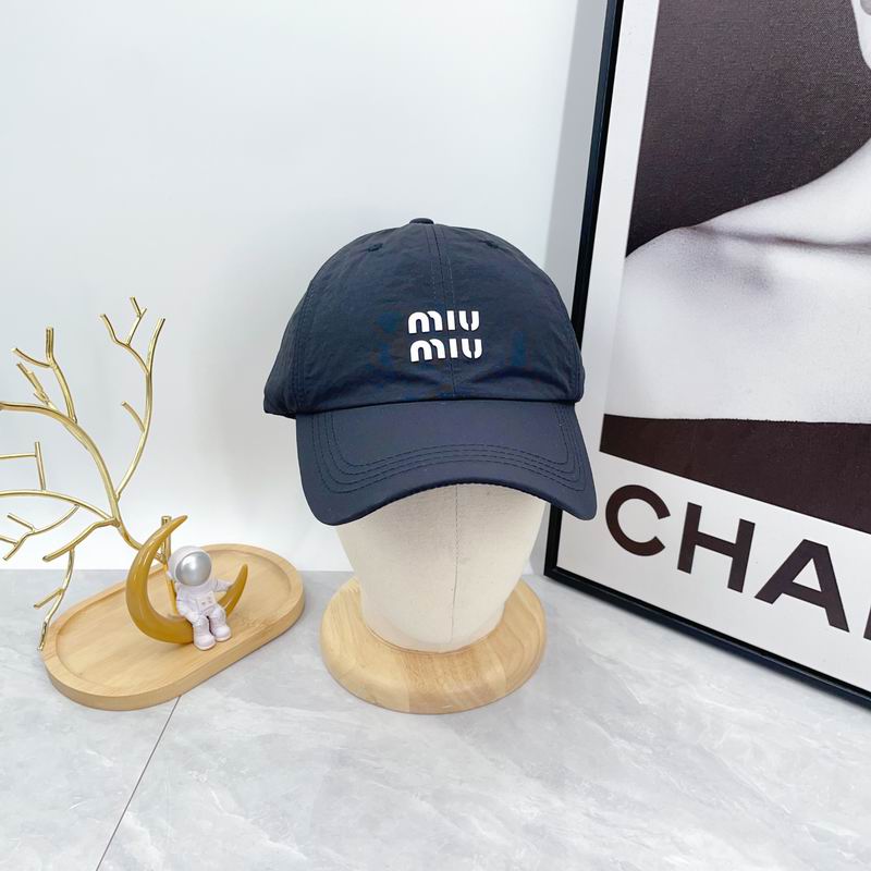 Miumiu cap dx (143)