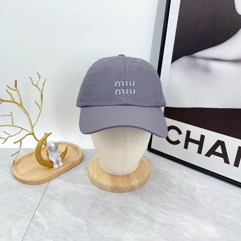 Miumiu cap dx (152)