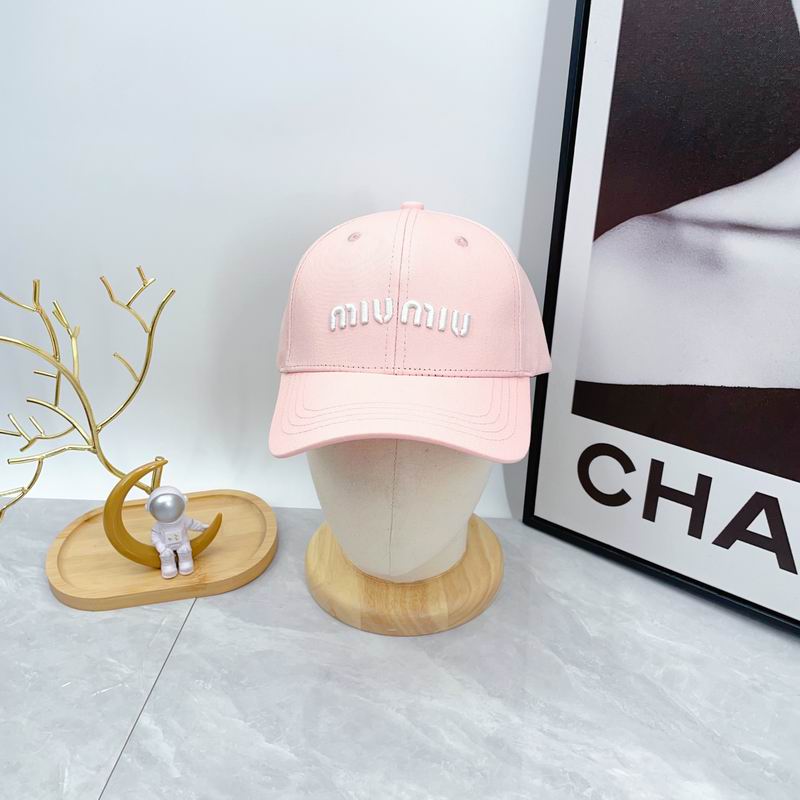 Miumiu cap dx (189)