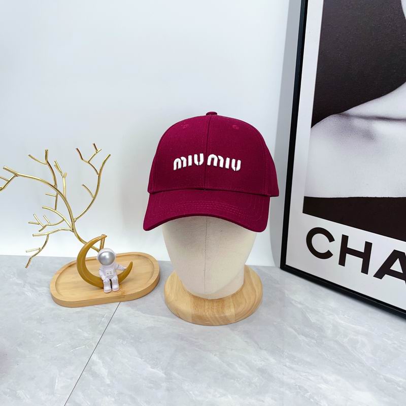 Miumiu cap dx (207)