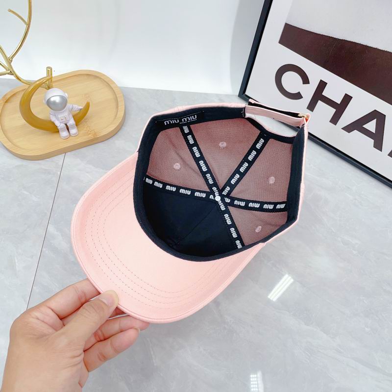 Miumiu cap dx (218)