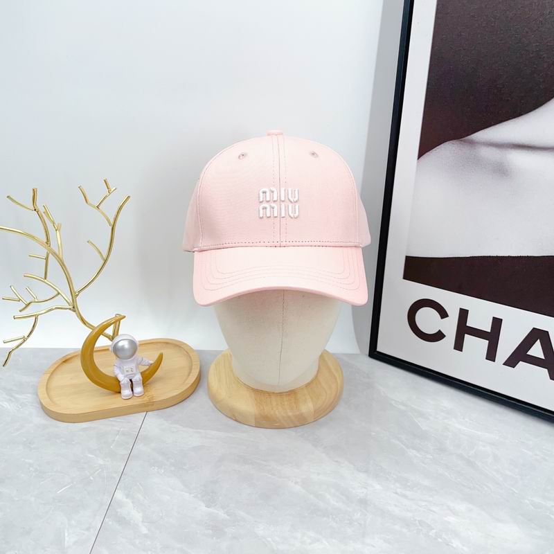 Miumiu cap dx (225)