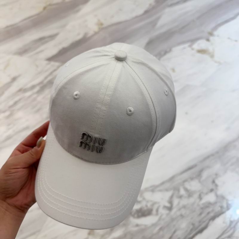 Miumiu cap dx (65)