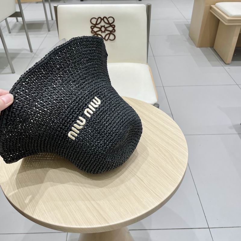 Miumiu hat (202)