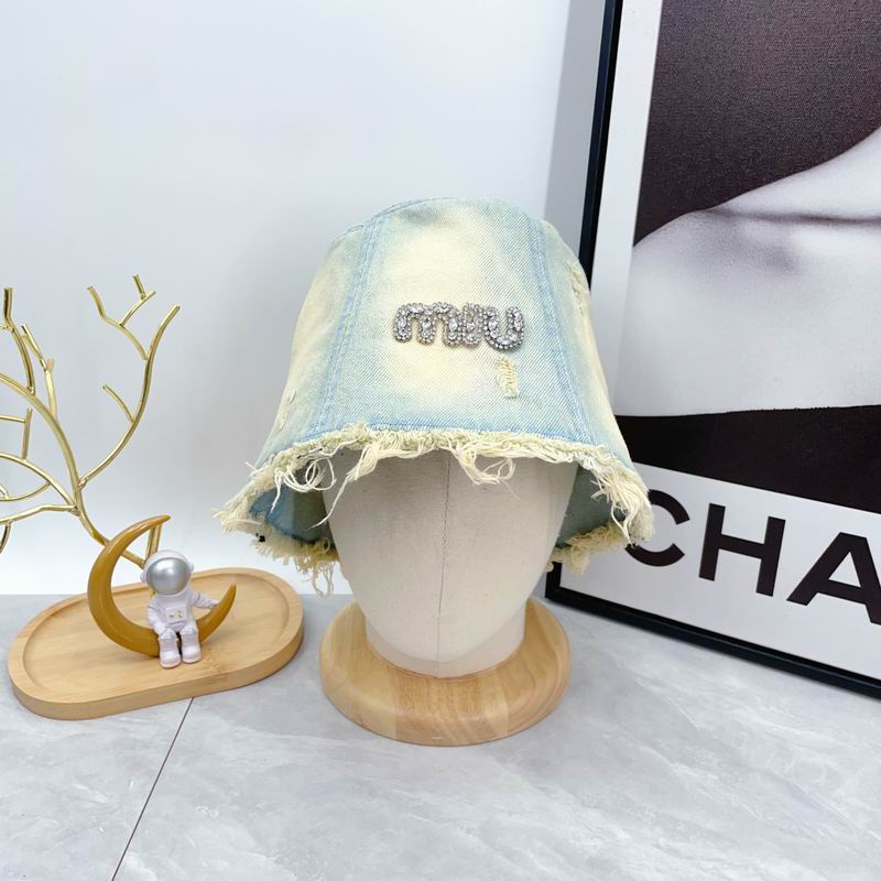 Miumiu hat dx (127)