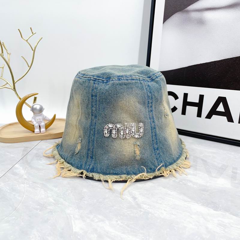 Miumiu hat dx (142)