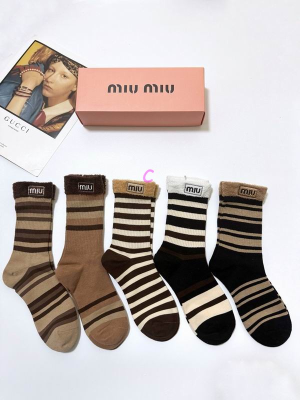 Miumiu socks (11)