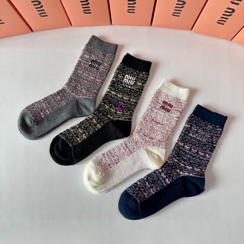 Miumiu socks (2)