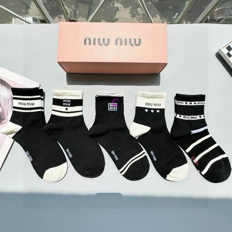 Miumiu socks (5)