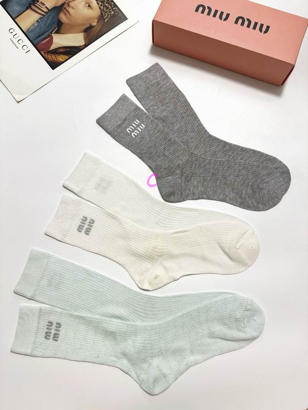 Miumiu socks (8)
