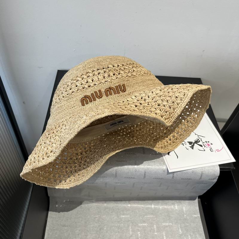 Miumiu top hat dx (1)