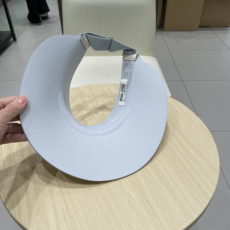 Miumiu visor (3)