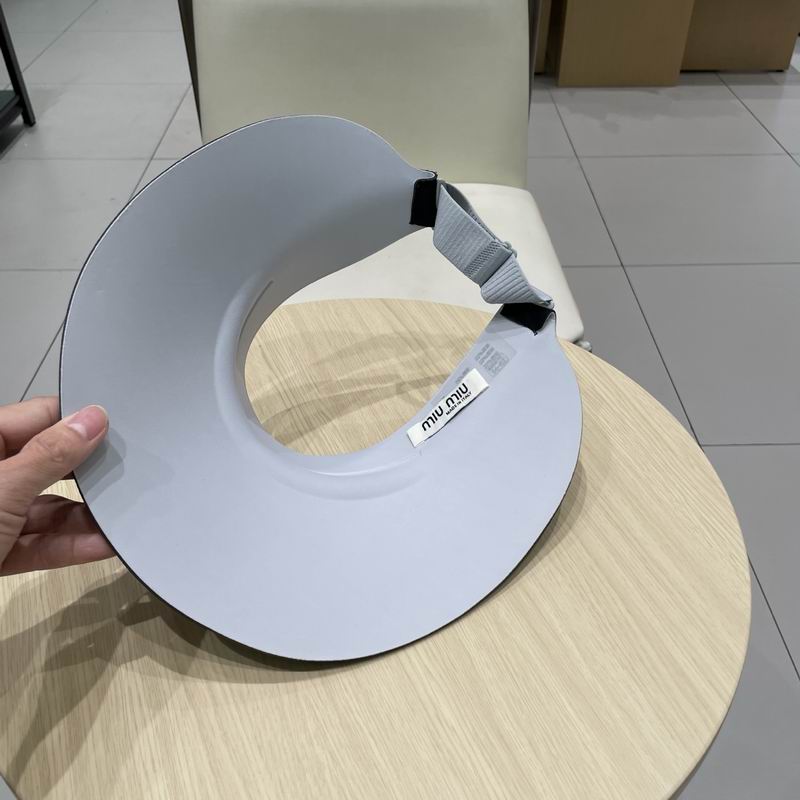 Miumiu visor (30)