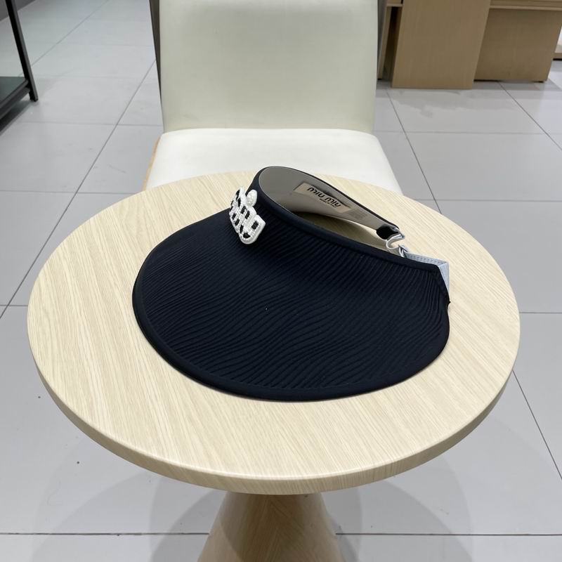 Miumiu visor (35)