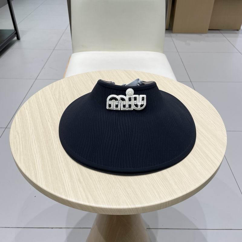 Miumiu visor (36)
