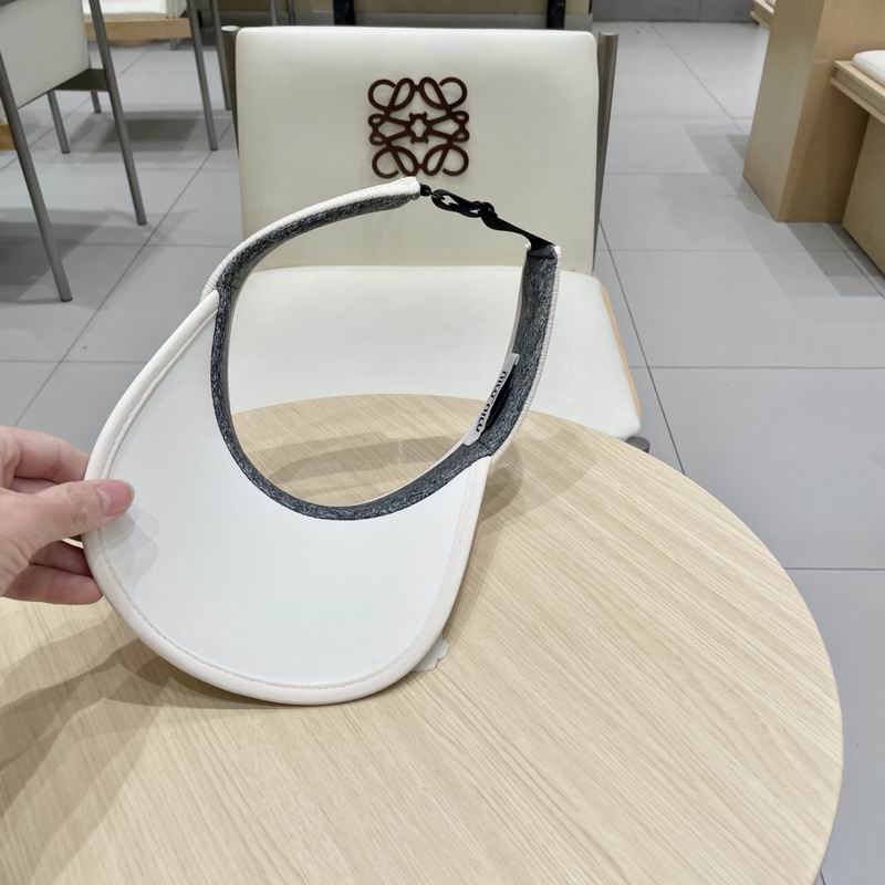 Miumiu visor (39)