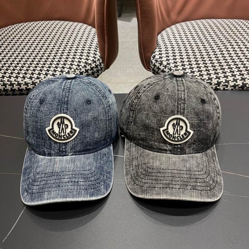 Moncler cap (106)