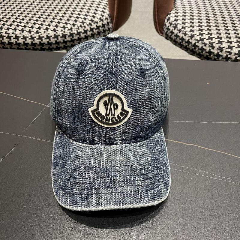 Moncler cap (125)