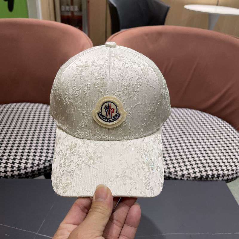 Moncler cap (195)