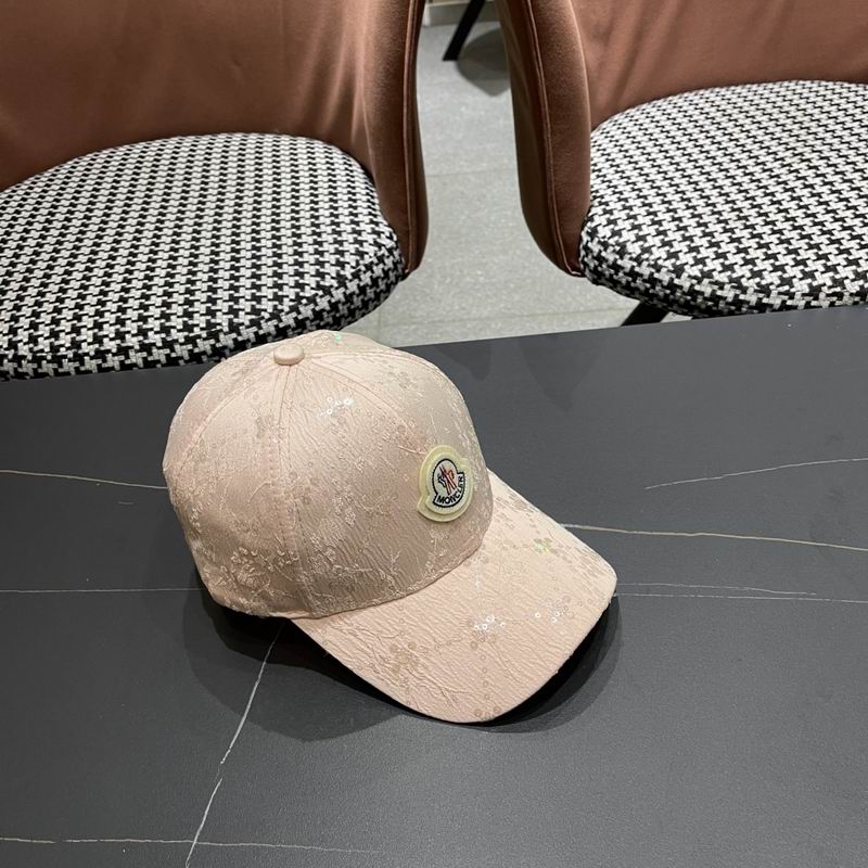 Moncler cap (220)
