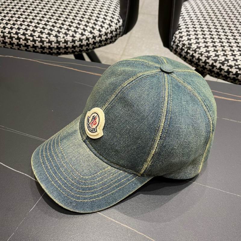 Moncler cap (80)