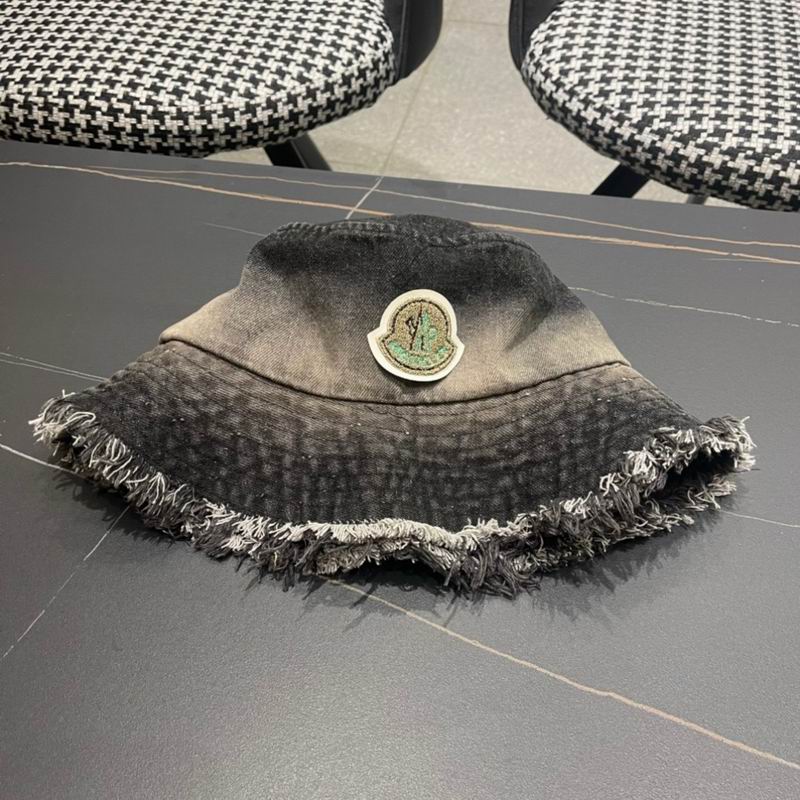 Moncler hat (11)