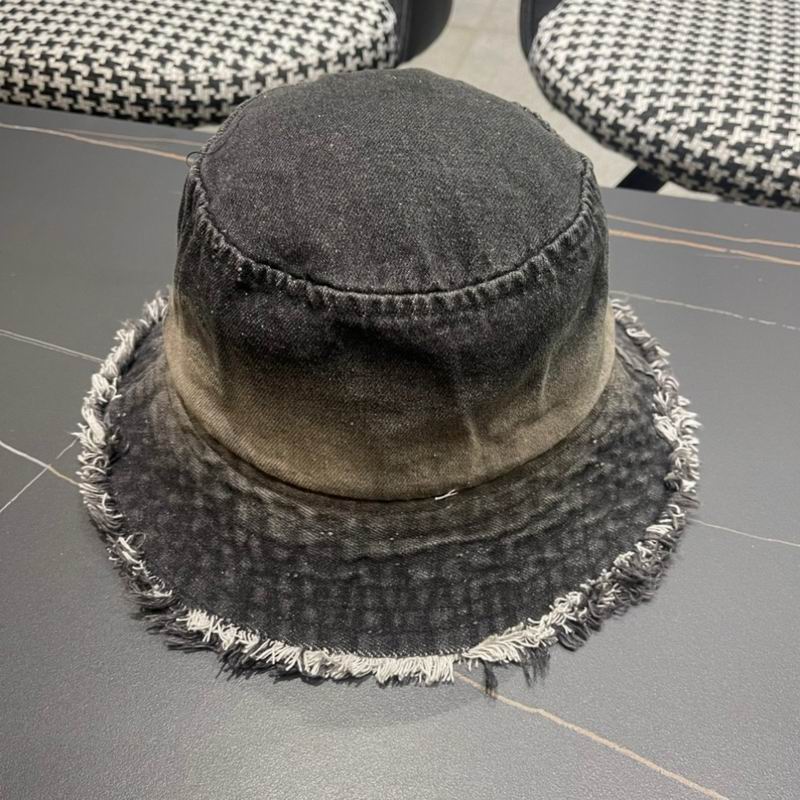Moncler hat (16)